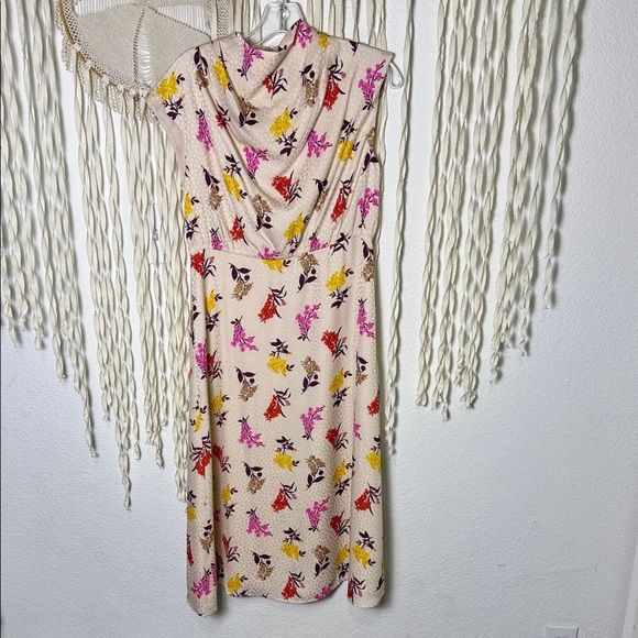 Ann Taylor NWT Ivory Floral Print Silky Mini Dress Size 2 - Picture 2 of 15